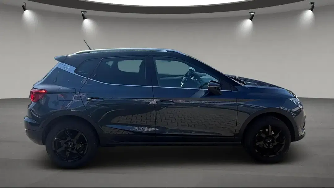 SEAT Arona Xcellence - Thumbnail 4