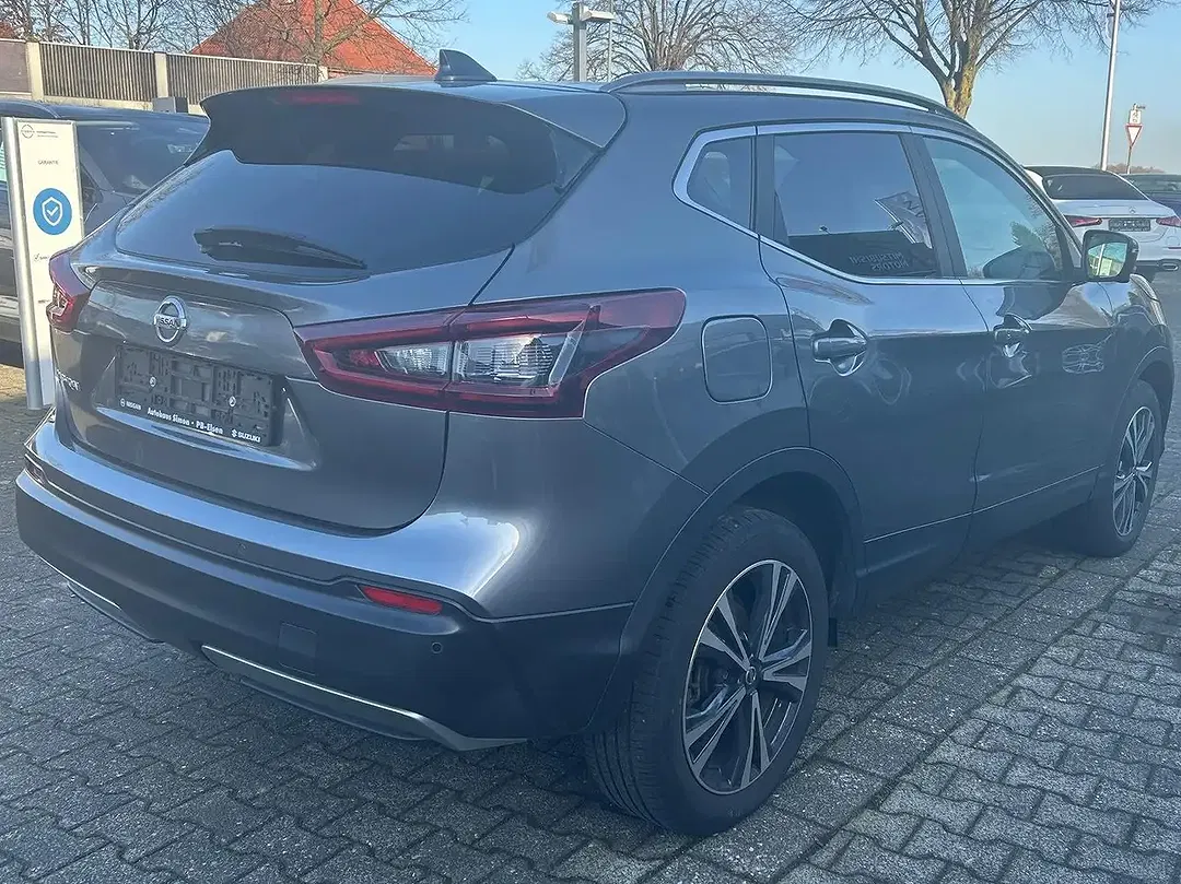 Nissan Qashqai N-Connecta - Thumbnail 5