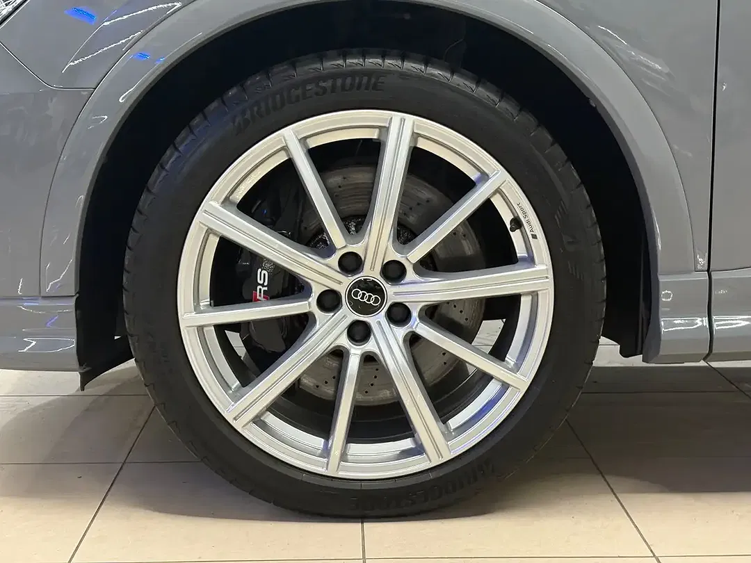 Audi RS Q3 2.5 TFSI quattro - Thumbnail 10