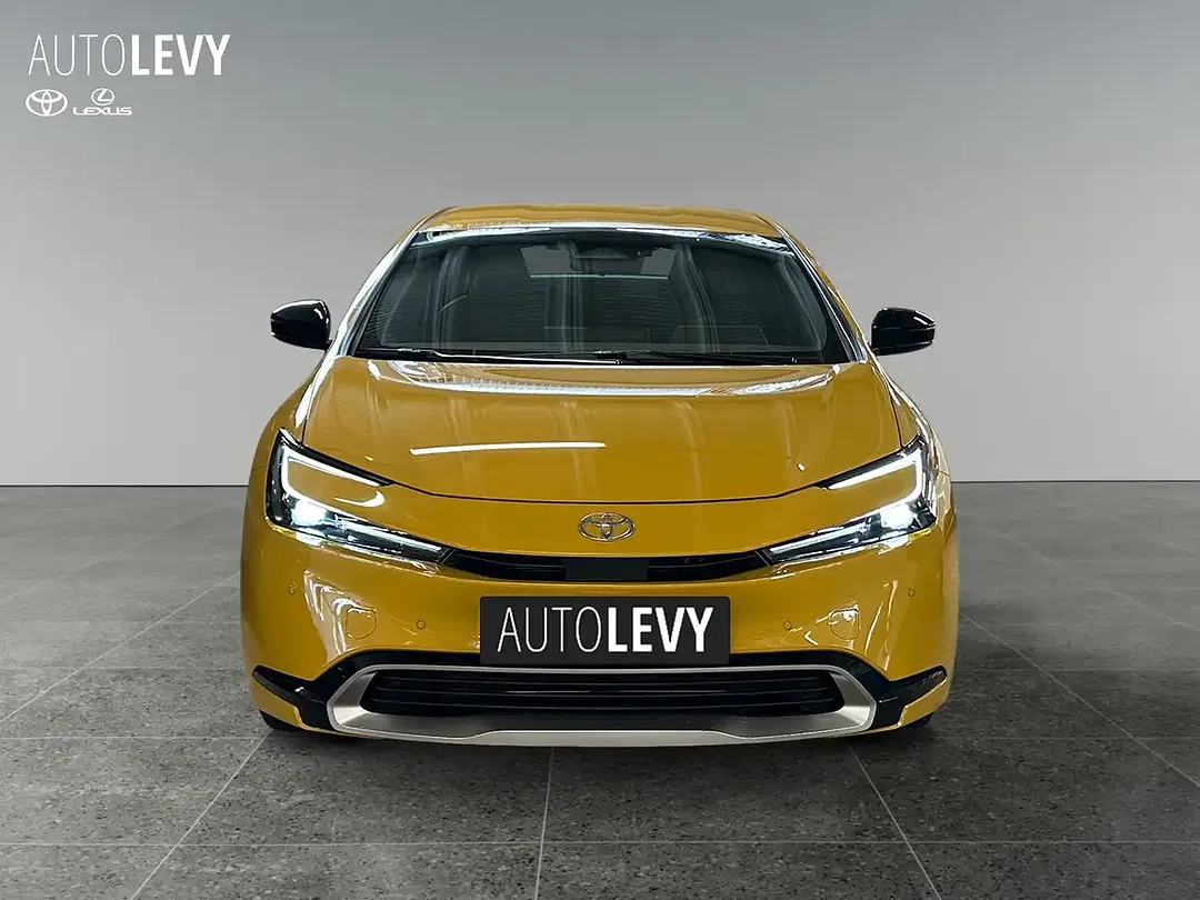 Toyota Prius Prestige - Thumbnail 9
