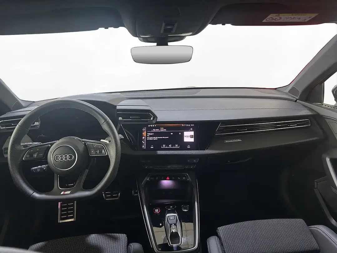 Audi S3 TFSI S tronic quattro - Thumbnail 11