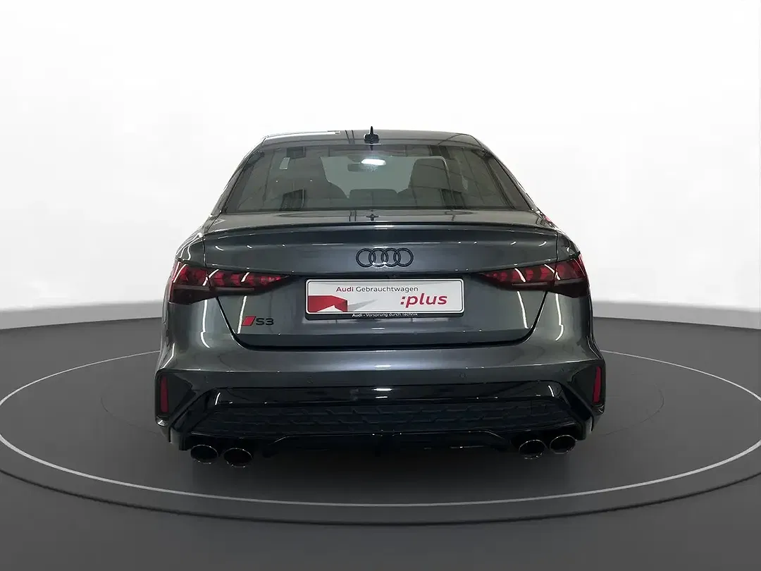 Audi S3 TFSI S tronic quattro - Thumbnail 5