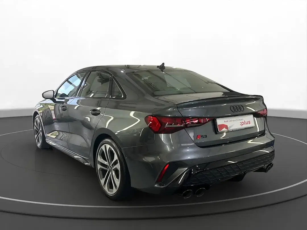 Audi S3 TFSI S tronic quattro - Thumbnail 6
