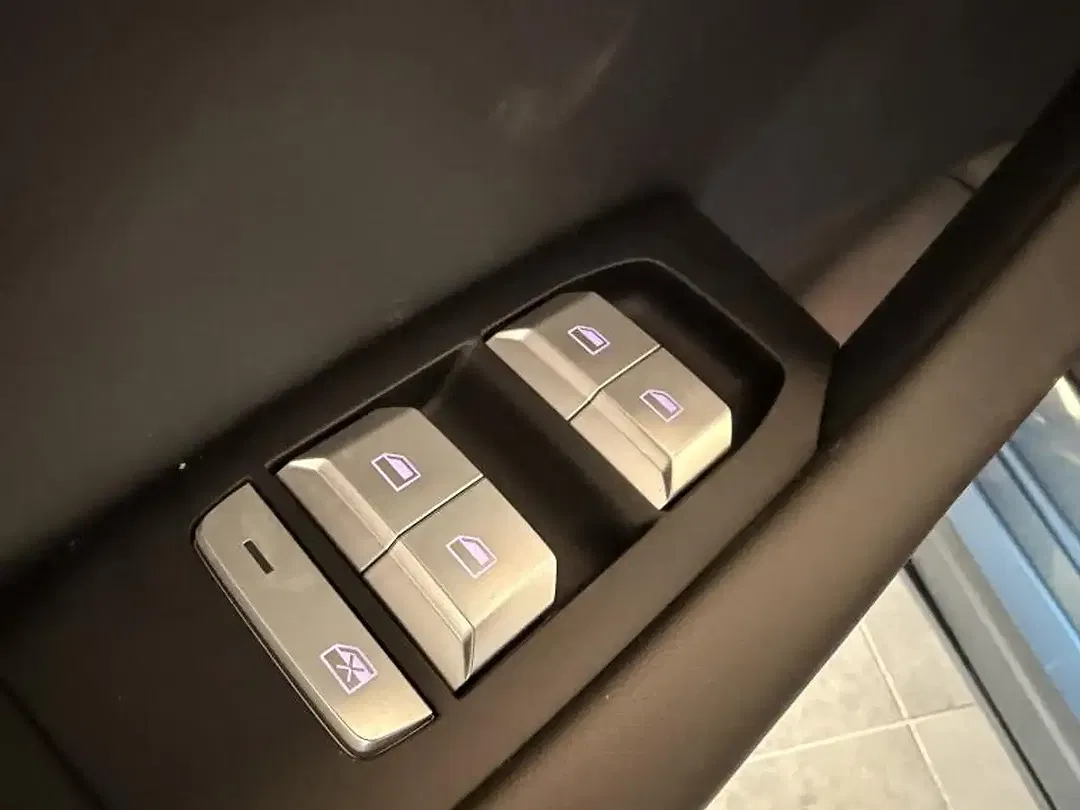 MG MGS5 EV Comfort - Thumbnail 25