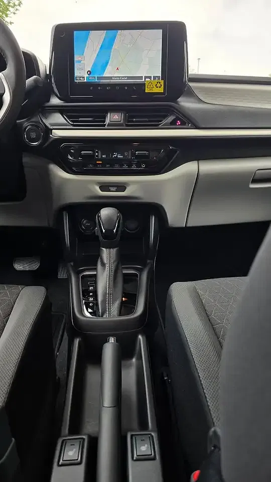 Suzuki Swift Hybrid 1.2 CVT Comfort - Thumbnail 12