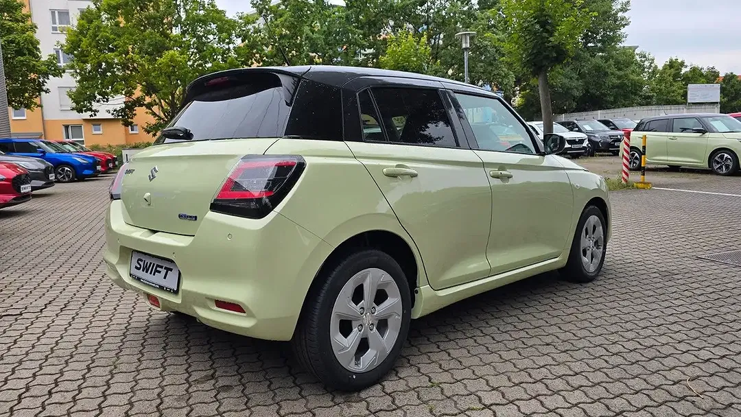 Suzuki Swift Hybrid 1.2 CVT Comfort - Thumbnail 6