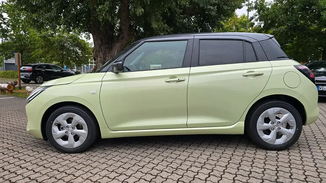 Suzuki Swift Hybrid 1.2 CVT Comfort - Thumbnail 7