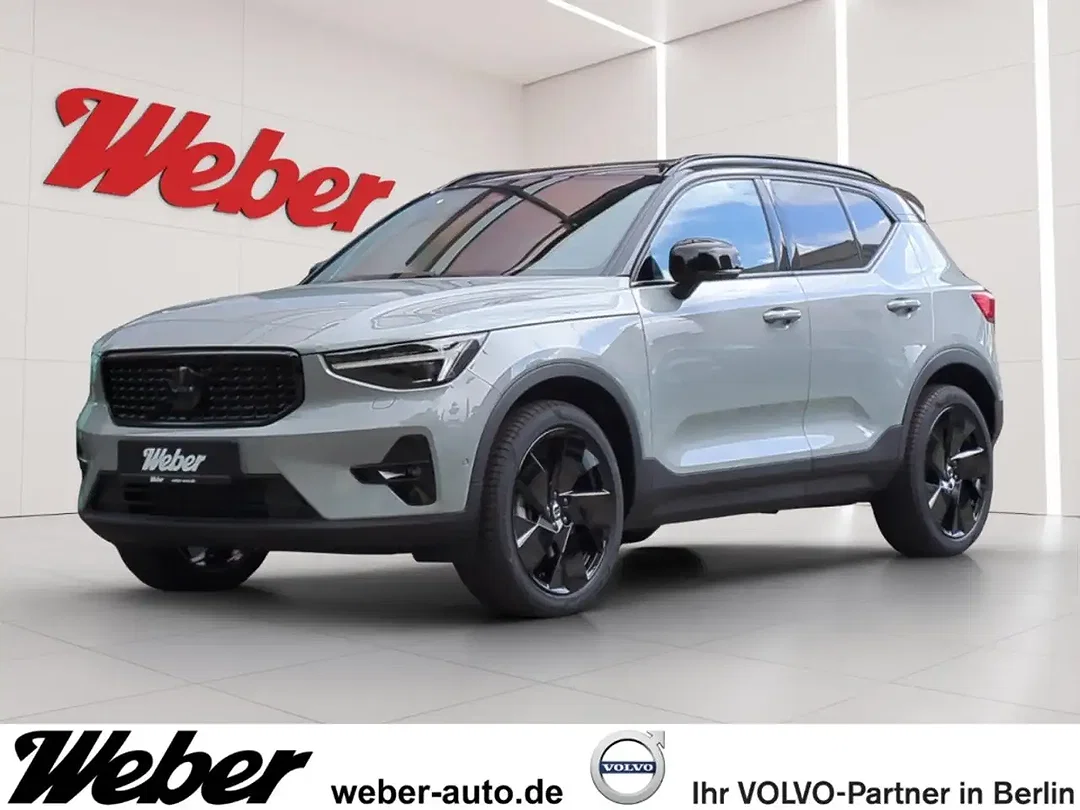 Volvo XC40 B3 Ultra Black Edition - Afbeelding 1