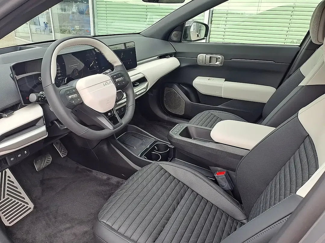 Kia EV4 81.4 kWh GT-Line - Thumbnail 11