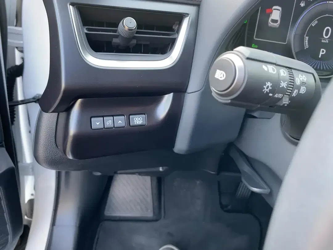 Lexus UX 250h Style Edition - foto 21