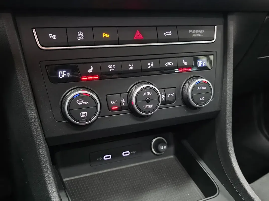 SEAT Ateca 1.0 TSI Style - Thumbnail 12