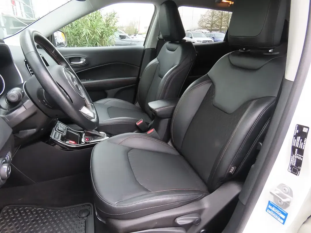 Jeep Compass 1.3 T-GDI - Thumbnail 13