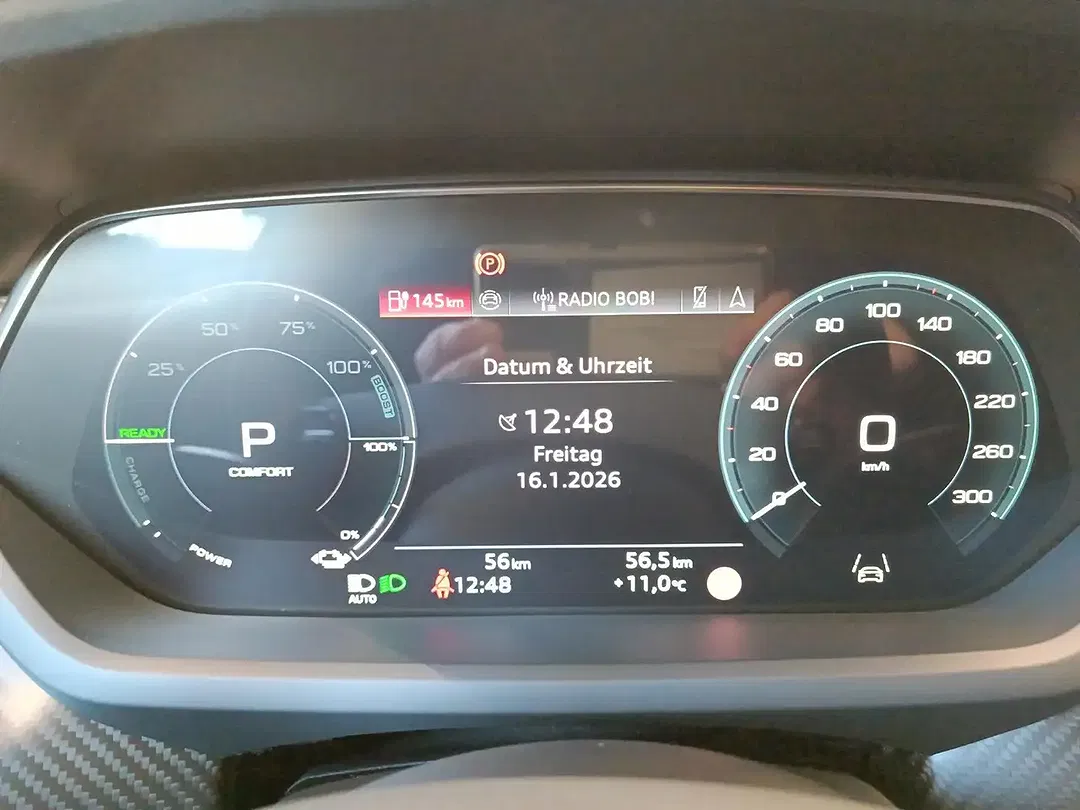Audi RS e-tron GT performance Matrix LED - Thumbnail 11