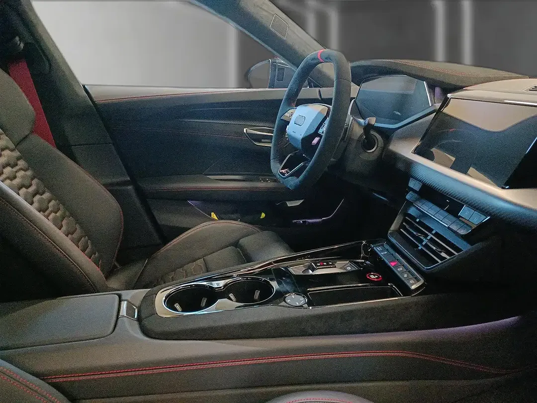 Audi RS e-tron GT performance Matrix LED - Thumbnail 13