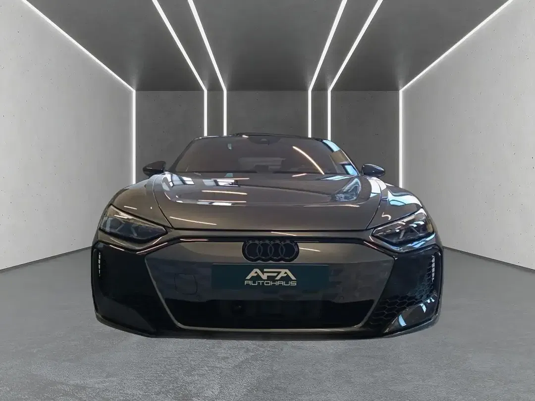 Audi RS e-tron GT performance Matrix LED - Thumbnail 4