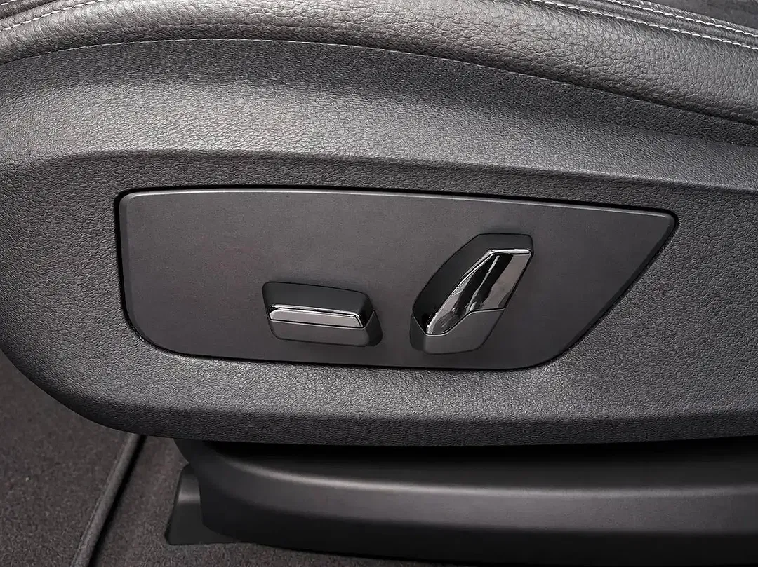 BMW 620 Gran Turismo Luxury Line - Thumbnail 9