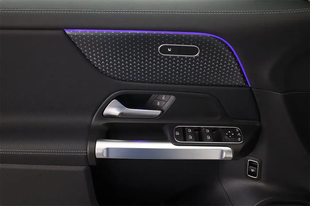 Mercedes-Benz EQB 250 - Thumbnail 12