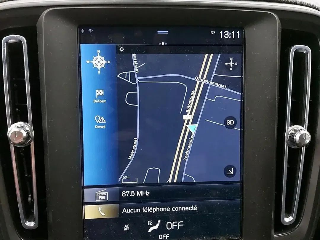 Volvo XC40 - Thumbnail 5