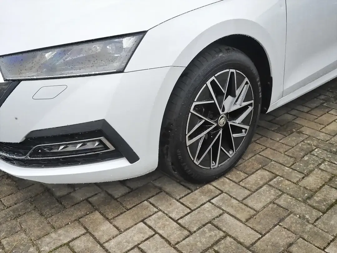 Skoda Octavia 1.5 TSI e-TEC - Thumbnail 5
