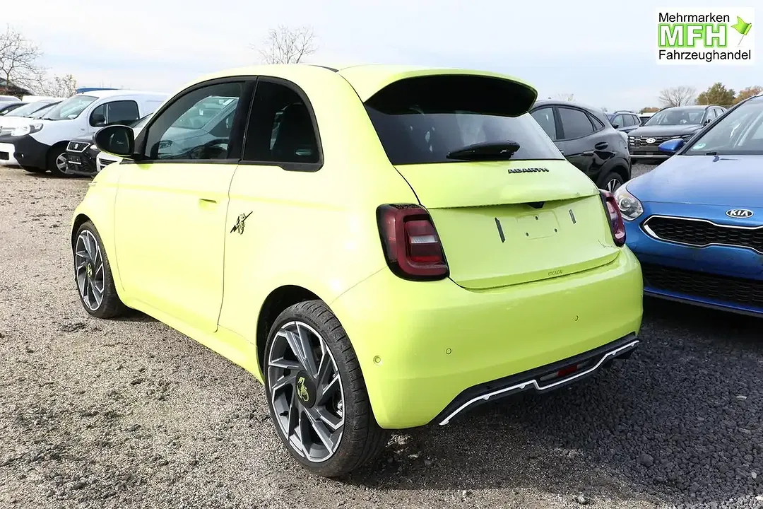 Abarth 500e Turismo - Thumbnail 3