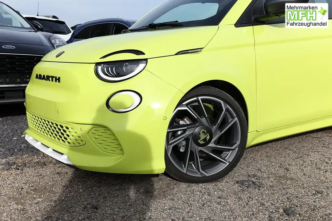 Abarth 500e Turismo - Thumbnail 4