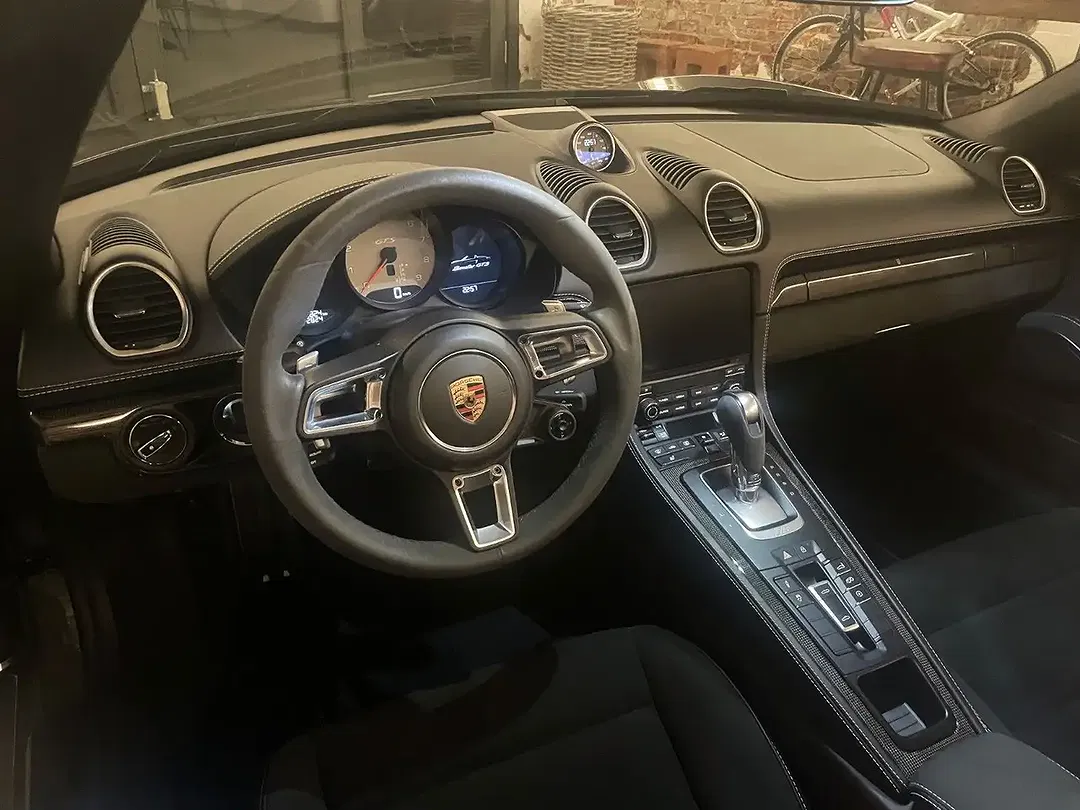 Porsche Boxster 4.0 GTS - Thumbnail 19