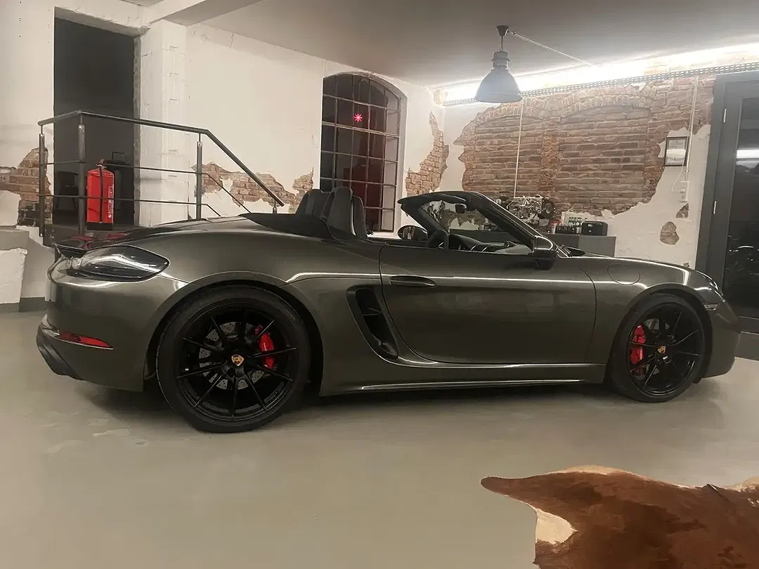 Porsche Boxster 4.0 GTS - Thumbnail 5