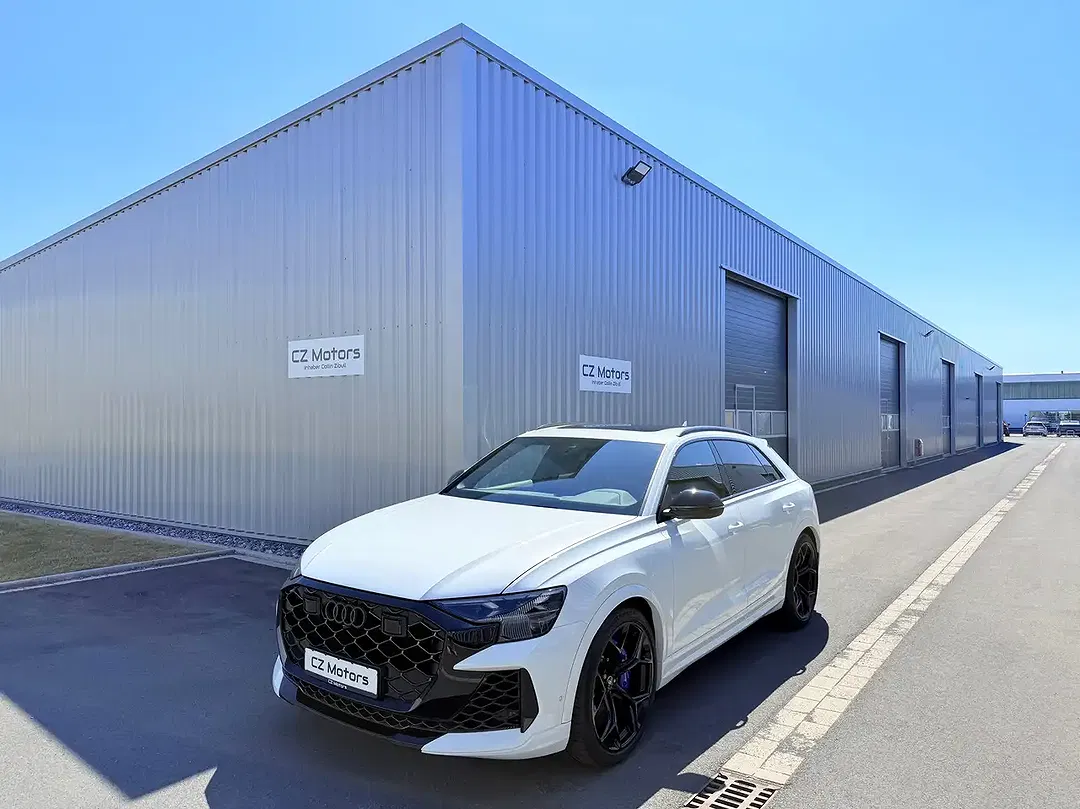 Audi RS Q8 performance - foto 1