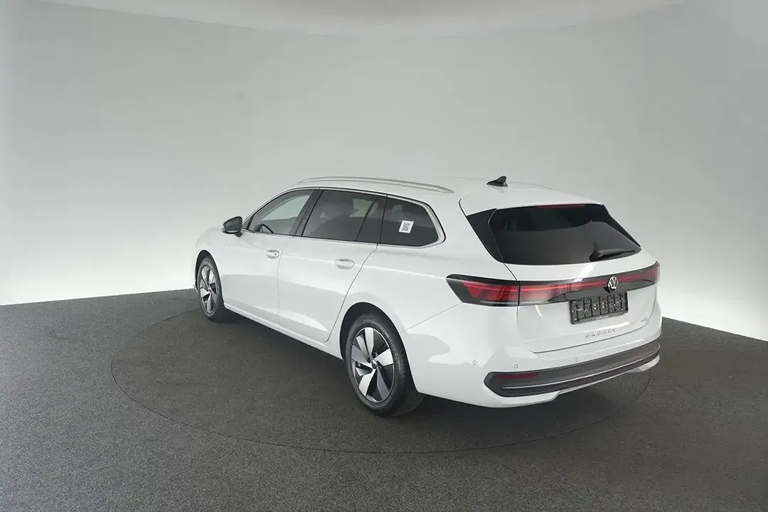 Volkswagen Passat Variant 1.5 TSI DSG Business - Thumbnail 8