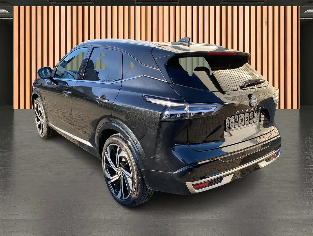 Nissan Qashqai 1.3 DIG-T Tekna+ - Thumbnail 10