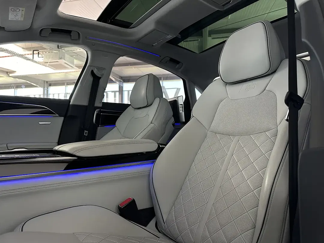 Audi A8 S line - Thumbnail 12