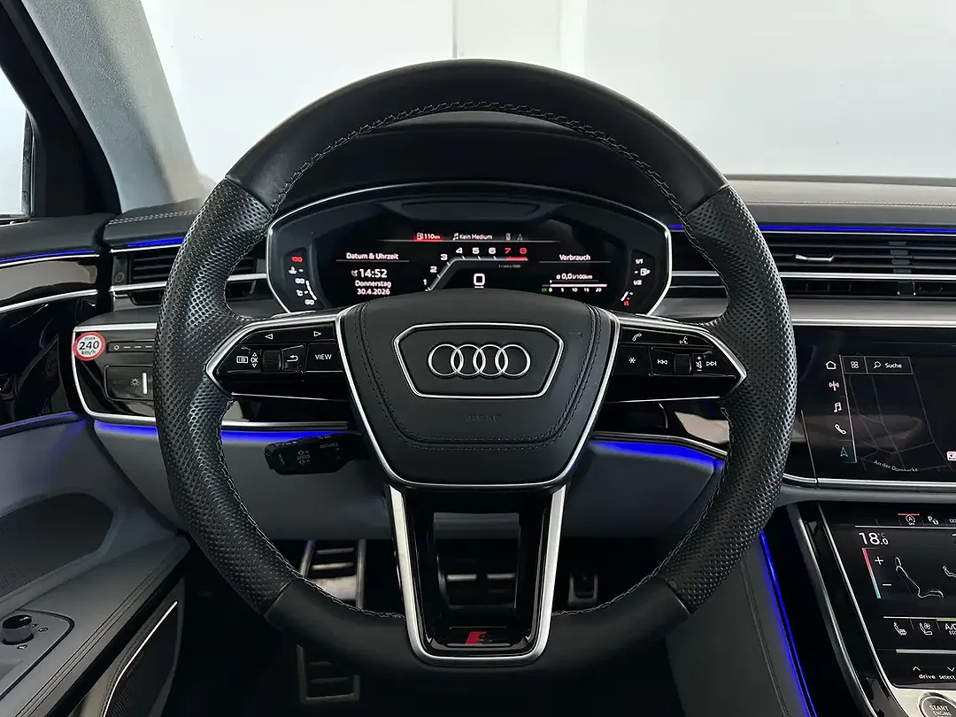Audi A8 S line - Thumbnail 13