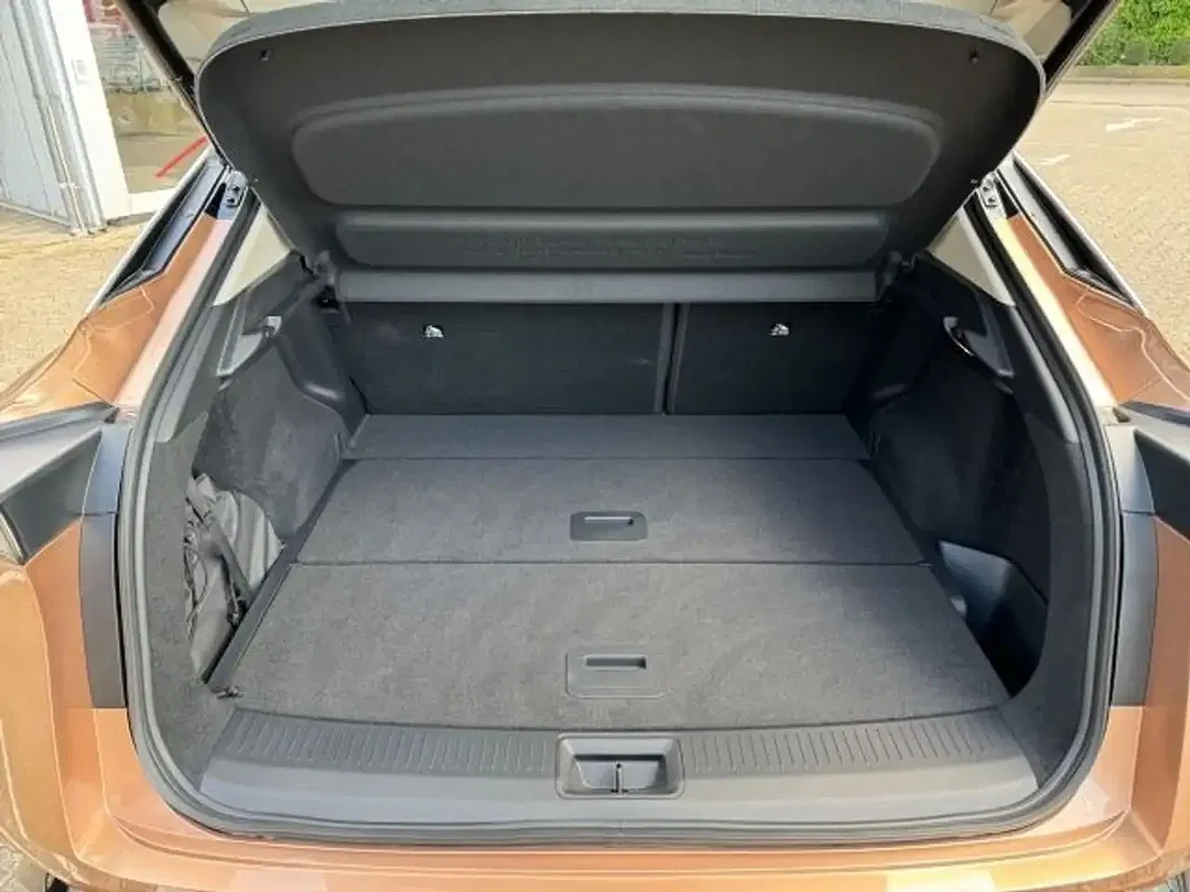 Nissan Ariya Evolve - Thumbnail 10