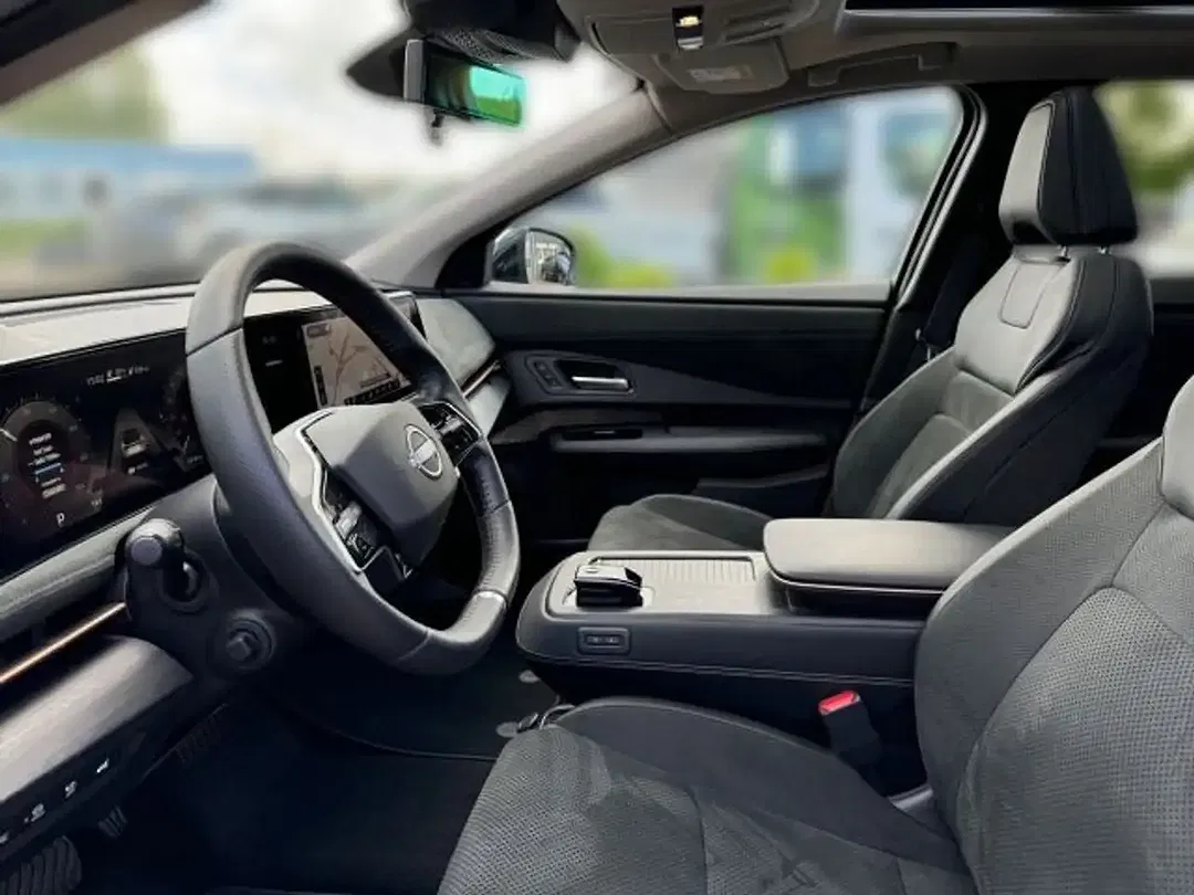 Nissan Ariya Evolve - Thumbnail 11