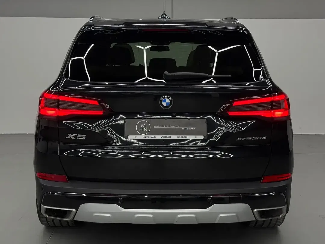 BMW X5 xDrive xLine - Thumbnail 11