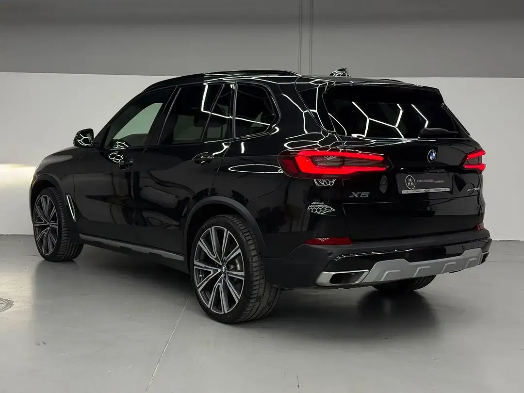 BMW X5 xDrive xLine - Thumbnail 9