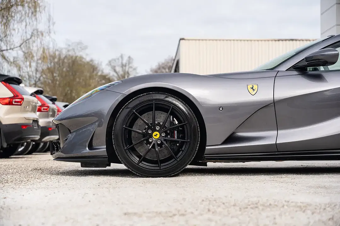 Ferrari 812 GTS - Thumbnail 11
