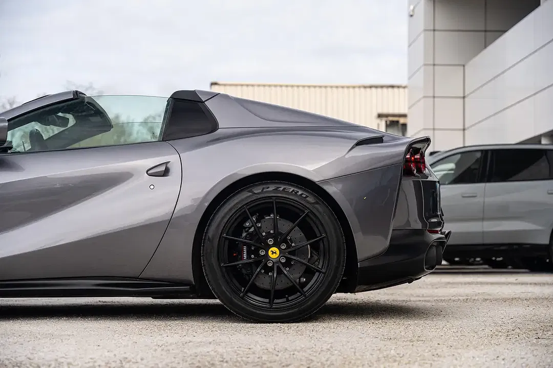 Ferrari 812 GTS - Thumbnail 12