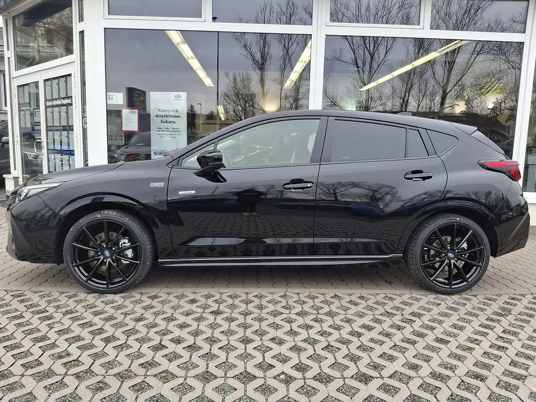 Subaru Impreza 2.0 e-Boxer Lineartronic Platinum - Thumbnail 4