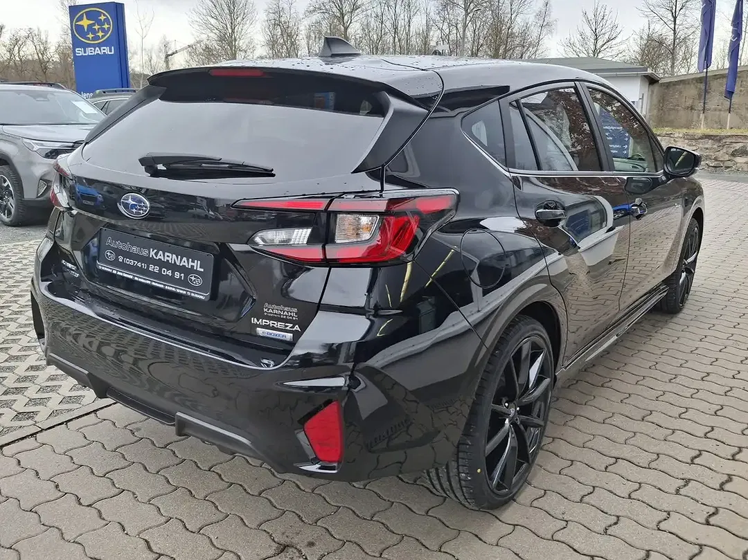 Subaru Impreza 2.0 e-Boxer Lineartronic Platinum - Thumbnail 7
