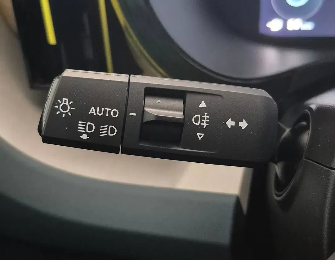 Fiat Grande Panda 1.2 Hybrid La Prima - Thumbnail 14