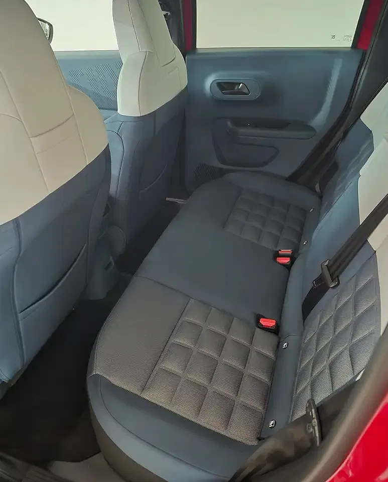 Fiat Grande Panda 1.2 Hybrid La Prima - Thumbnail 7