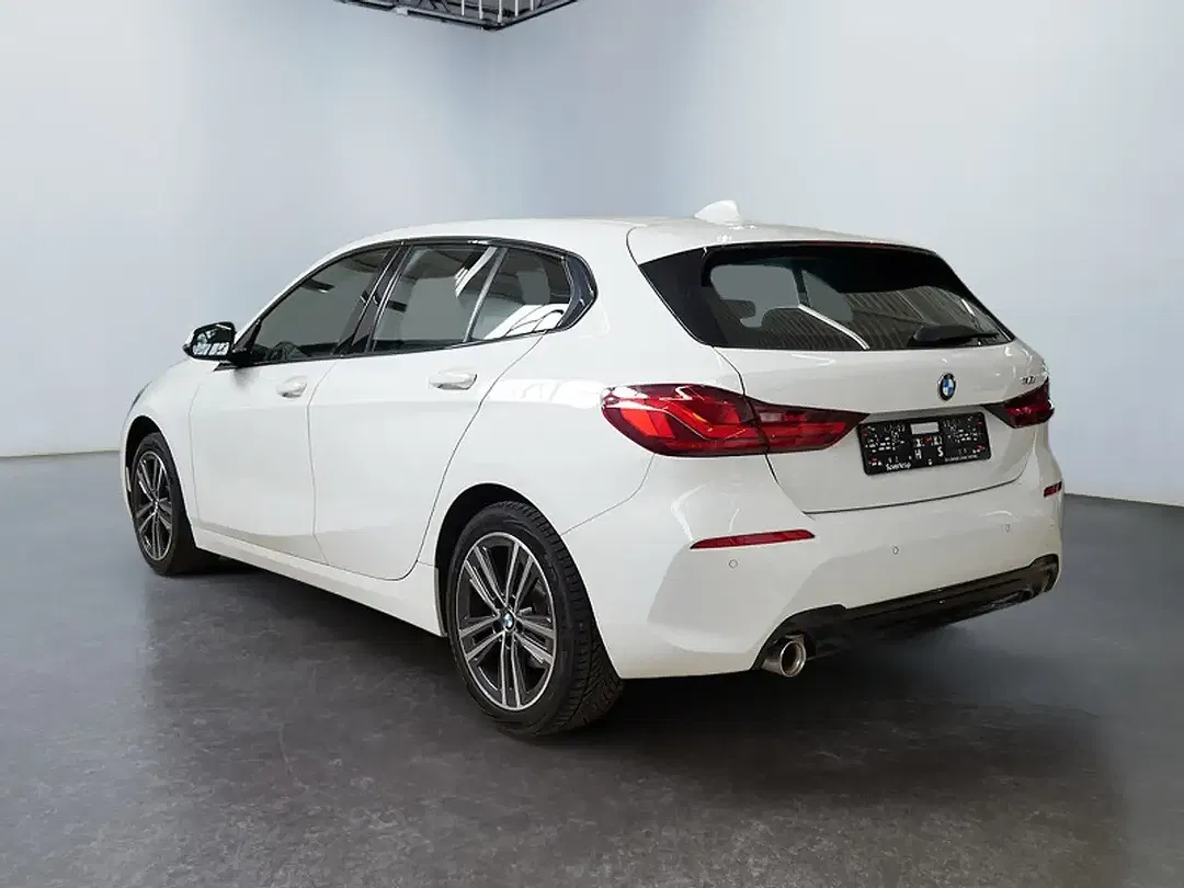 BMW 118 Sport Line - Thumbnail 3