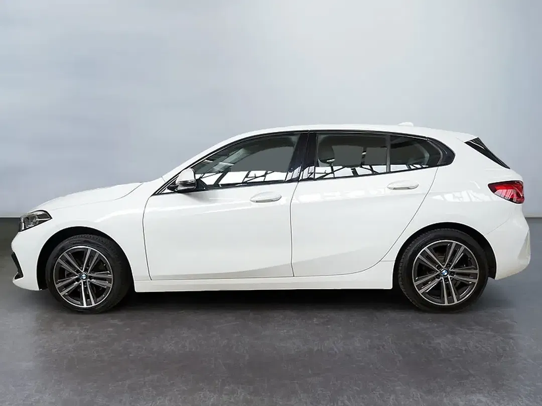 BMW 118 Sport Line - Thumbnail 4