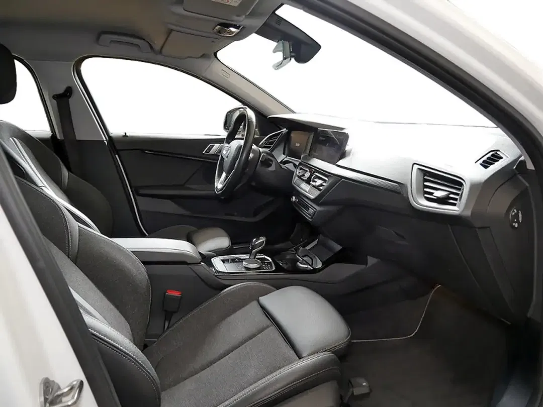 BMW 118 Sport Line - Thumbnail 5