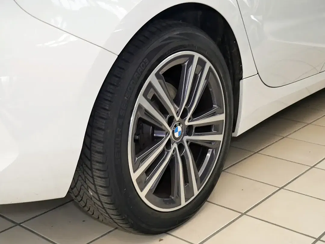 BMW 118 Sport Line - Thumbnail 8