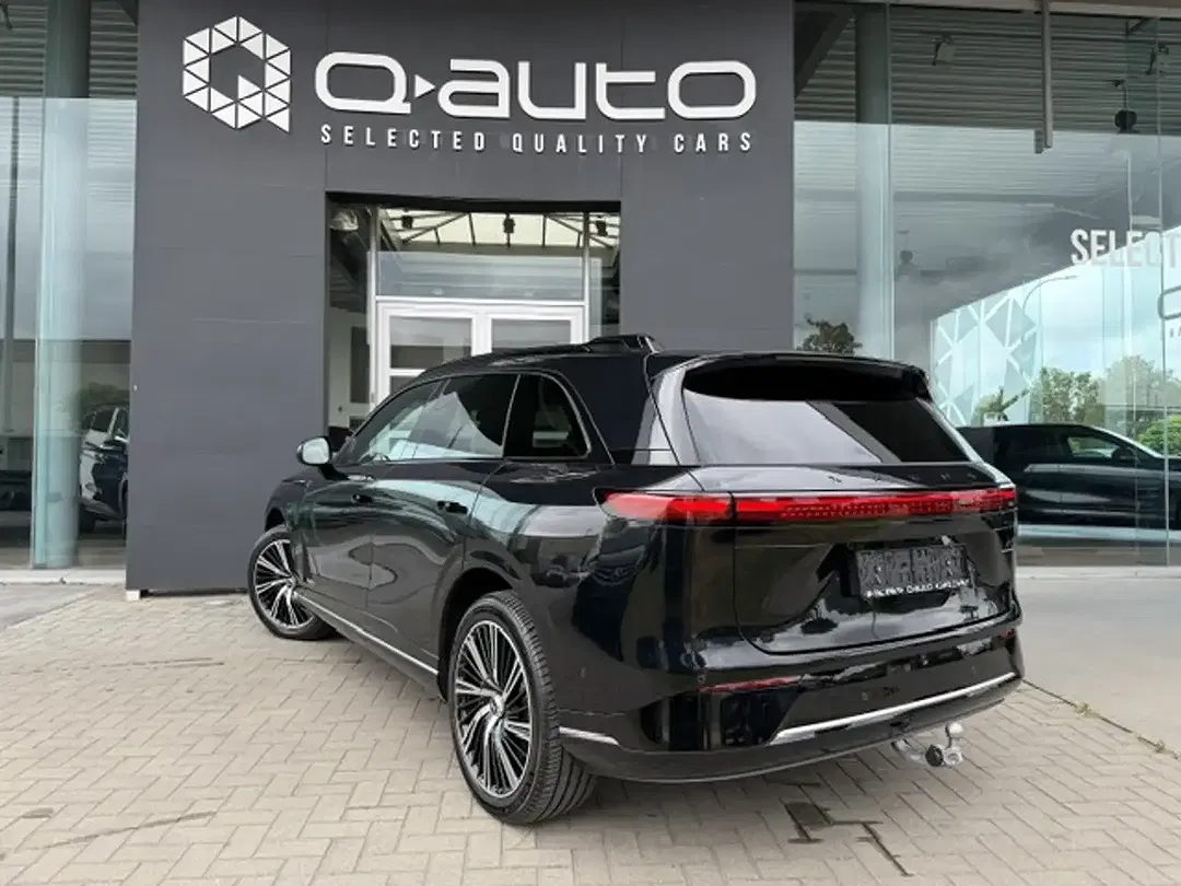 Xpeng G9 AWD Performance Premium - Thumbnail 4