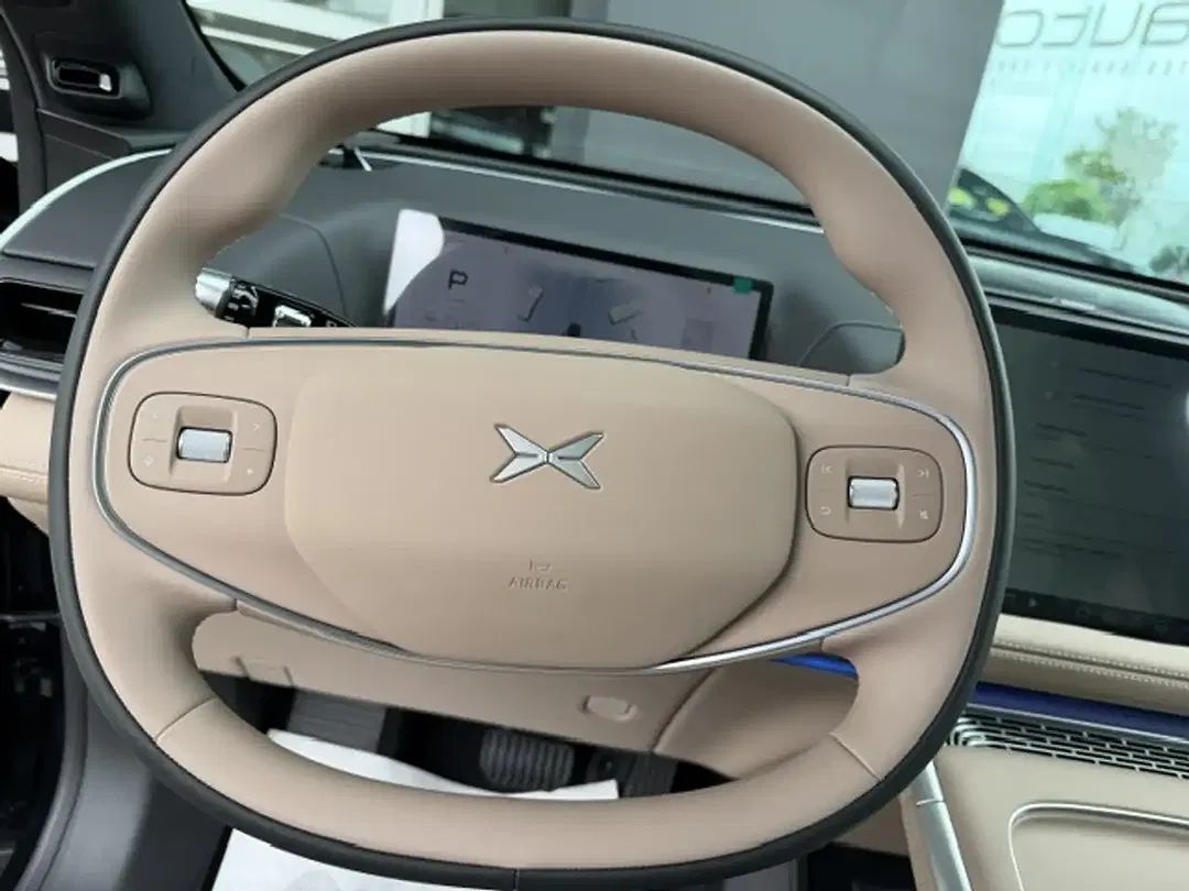 Xpeng G9 AWD Performance Premium - Thumbnail 9
