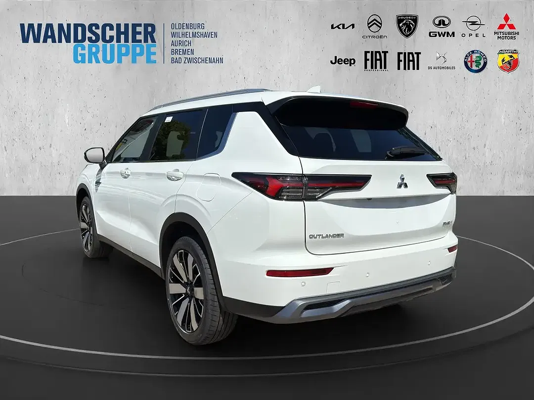 Mitsubishi Outlander 2.4 PHEV Hybrid Intro Edition - Thumbnail 3