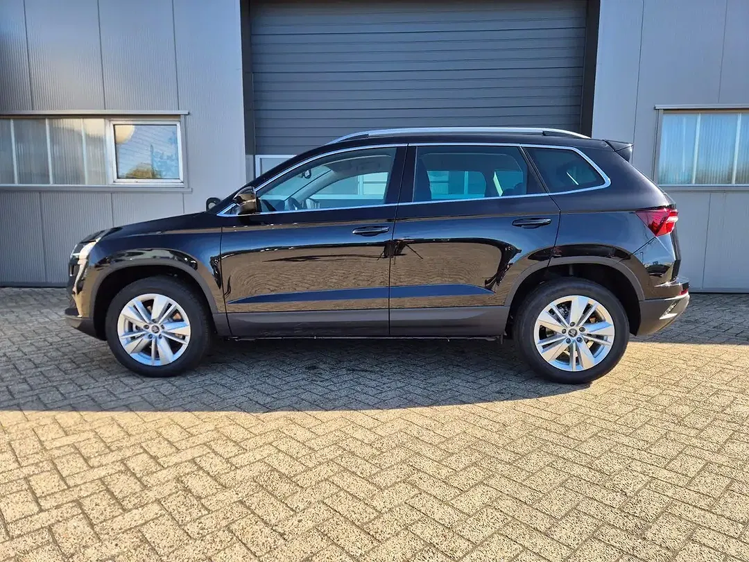 Skoda Karoq 1.5 TSI DSG Selection - Thumbnail 2